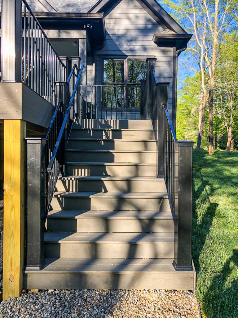 Decks in Dickson, Fairview, Franklin, Brentwood, Nashville, Bellevue,Charlotte,Green Hills,Spring Hill,Kingston Springs, Pegram, Burns, White Bluff, Vanleer