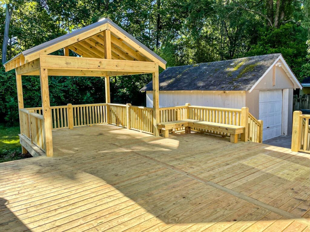 Decks in Dickson, Fairview, Franklin, Brentwood, Nashville, Bellevue,Charlotte,Green Hills,Spring Hill,Kingston Springs, Pegram, Burns, White Bluff, Vanleer