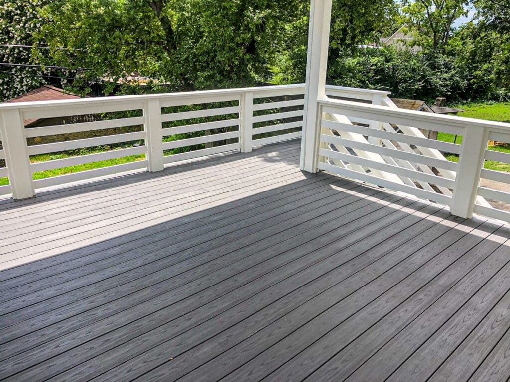 Decks in Dickson, Fairview, Franklin, Brentwood, Nashville, Bellevue,Charlotte,Green Hills,Spring Hill,Kingston Springs, Pegram, Burns, White Bluff, Vanleer